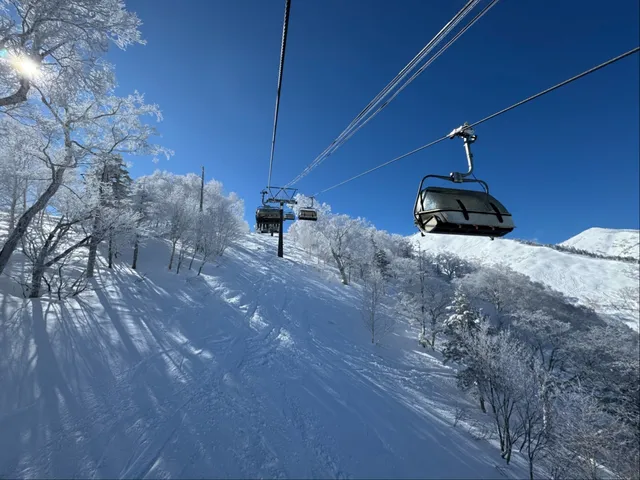 かぐらスキー場 みつまたロープウェー 山頂駅