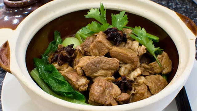 Charnies Noodle and Dumplings