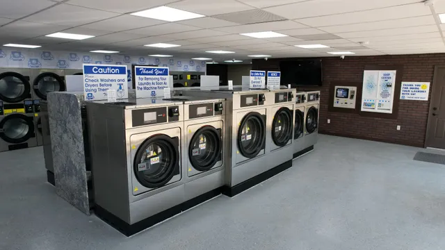 Laundry Luxe Laundromat