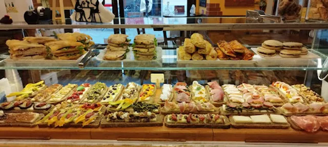 Il Gallo Stuzzicheria - vineria