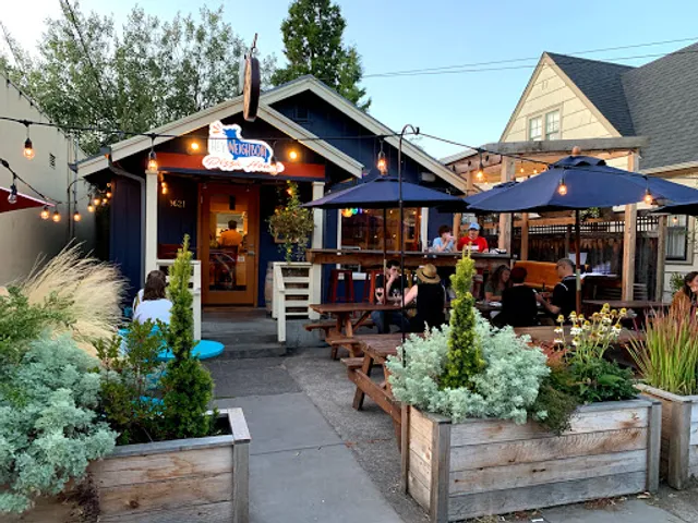 Hey Neighbor! - Campus