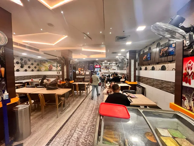 R.S. KHURANA FOOD CORNER