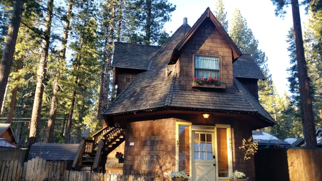 The Gingerbread Cottage