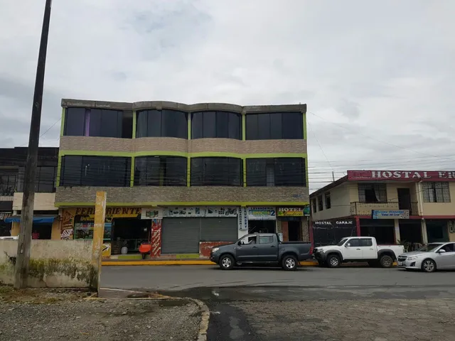 Hotel Tropical House