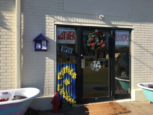 Lather & Laughs Dog Groomer and Daycare