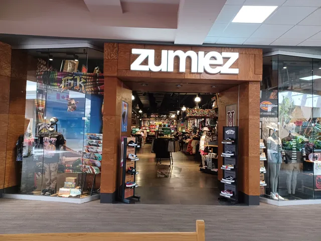 Zumiez