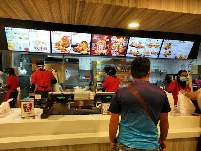 KFC Sandakan, Mile 4