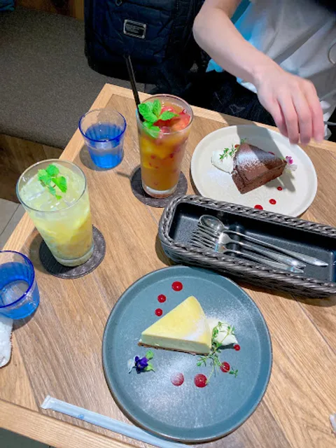 Mitsumoto Coffee Haneda Airport Swing