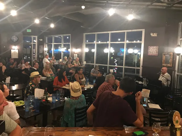 Double D's Sourdough Pizzeria & Taphouse