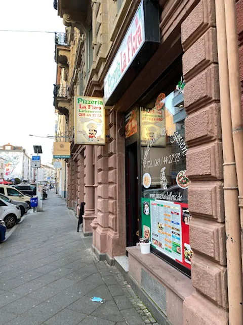 Pizzeria La Flora