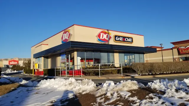 Dairy Queen Grill & Chill