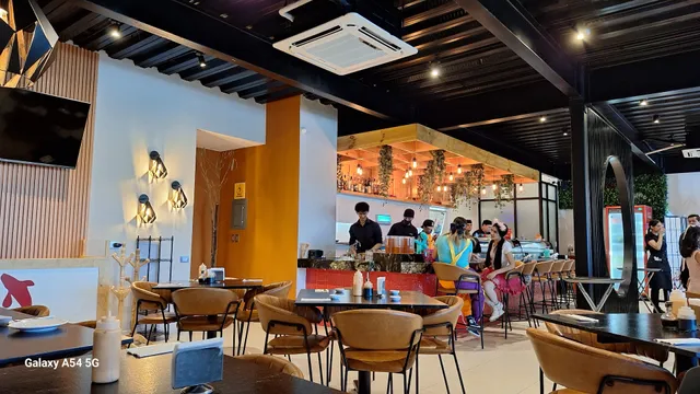 Zasshi Japanese Bistro