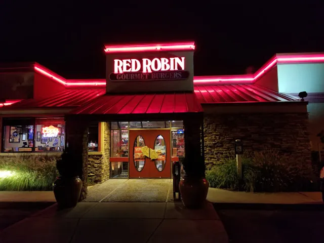 Red Robin Gourmet Burgers and Brews