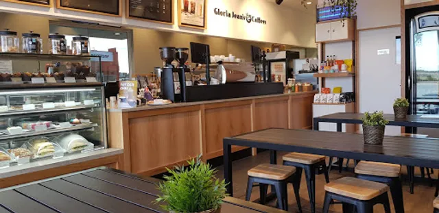 Gloria Jean's Pakenham Drive Thru