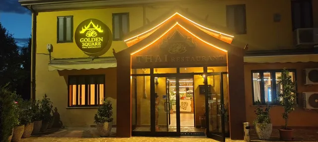 Golden Square Thai Restaurant