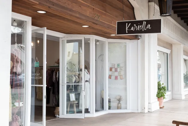 Kariella and The Men's Den™