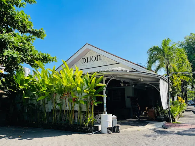 Dijon Bali - Café & Catering