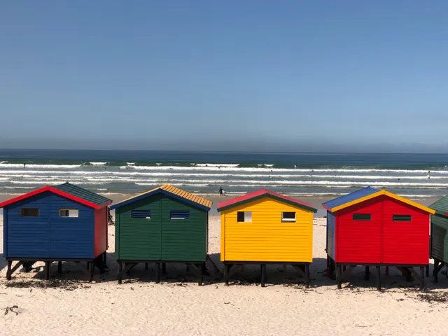 CAPE CAPSULES Your Home Away From Home