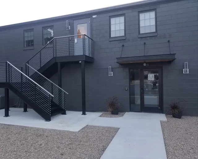 Monogram Inn & Suites