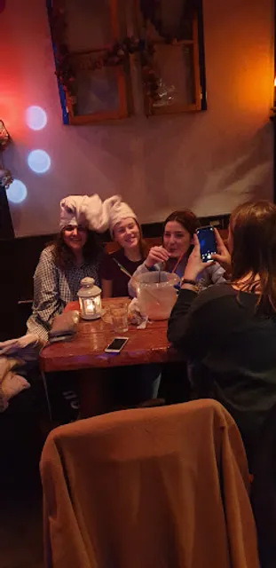 Uni Alm - The 3 Euro Bar