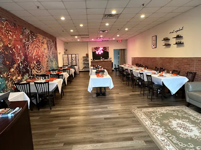 MR Tandoor Indian Cuisine