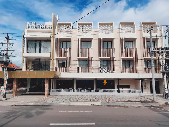 NS Hotel