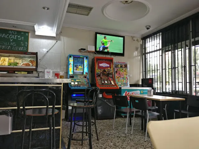 Cafetería Bar El Pilar