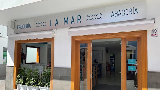 Freiduría / Abacería La Mar