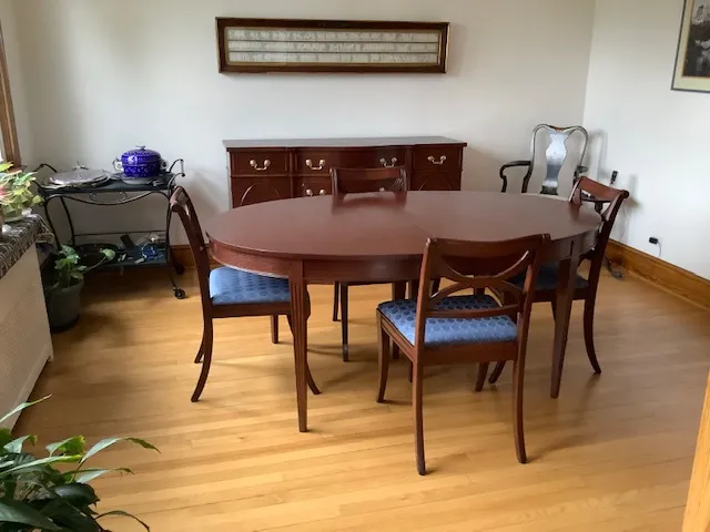 Ryal's Furniture LLC