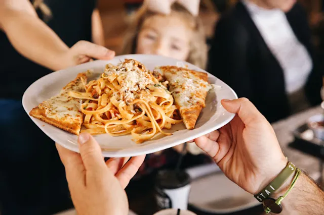 Crust Pizza Co. - Sulphur