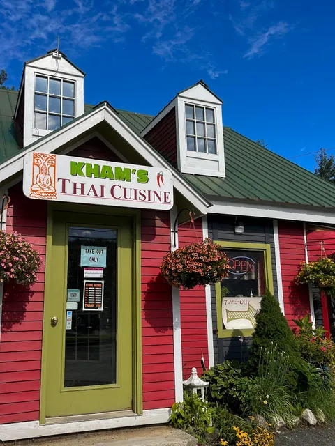 Spoon Thawee Thai Cuisine