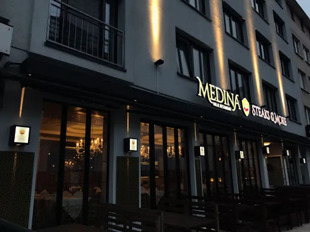 YA’ MEDINA Steaks&More Halal Steakhouse Frankfurt