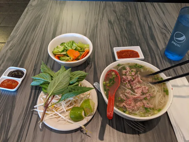Pho Saigon Basil in Littleton on Bowles