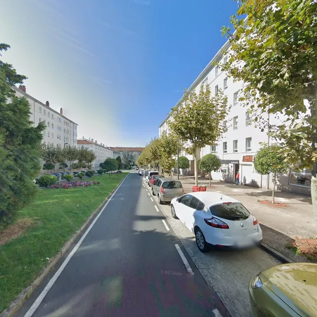 MANUEL MOSCOSO VILLAVERDE Y OTRO C.B.