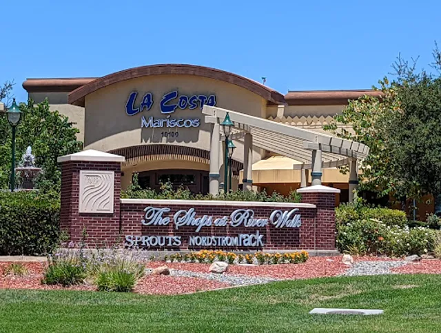 La Costa Mariscos at Riverwalk