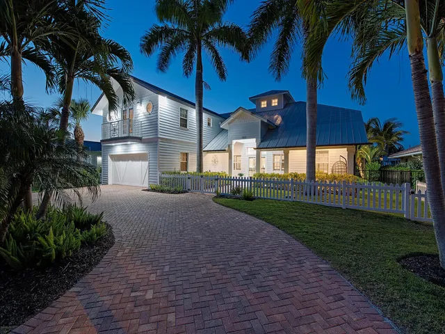 Catherine Backus-Compass- The Omni Group- Naples Florida