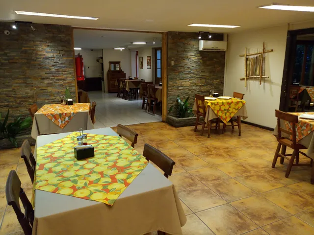 Hostal y Restaurant Aleros de Molina