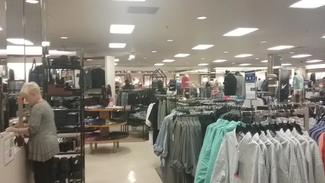 Dillard's