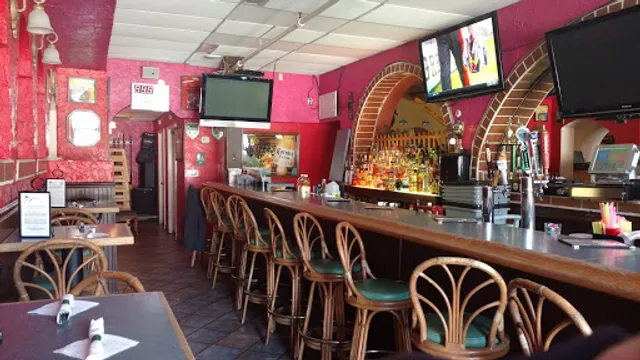 Acapulcos Mexican Family Restaurant & Cantina