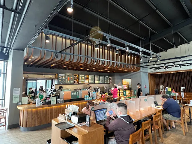 STARBUCKS Taoyuan Guoji Shop