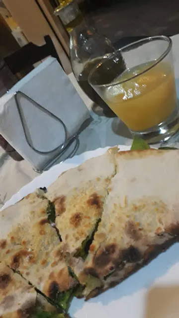 Santo Chico Pizzaria