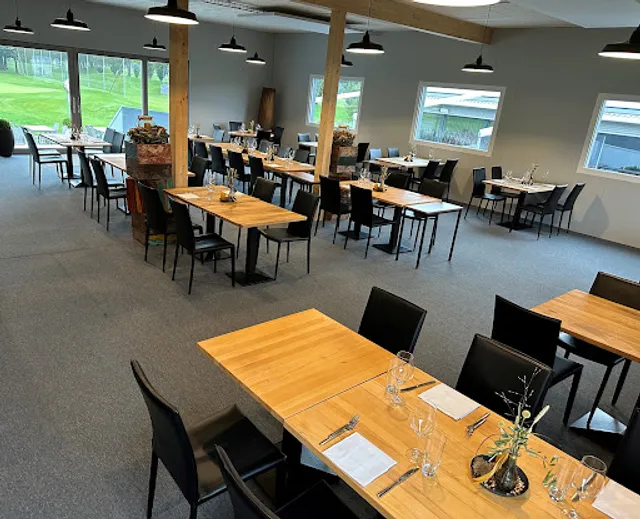 GOLFBISTRO by GOLFRESTAURANT aarau-WEST