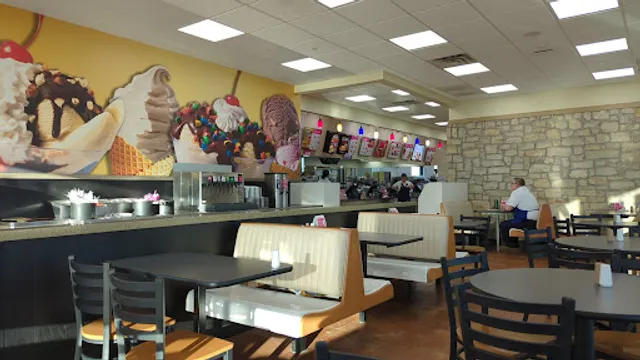 Braum's Ice Cream & Dairy Store
