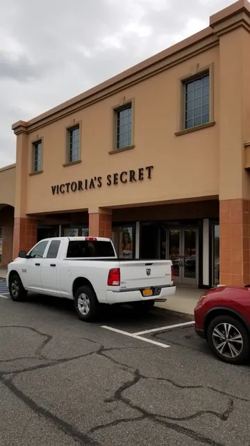 Victoria's Secret & PINK