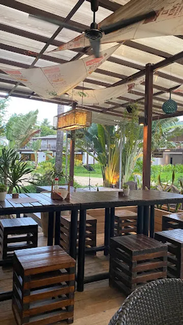 The Clay Kitchen • El Nido