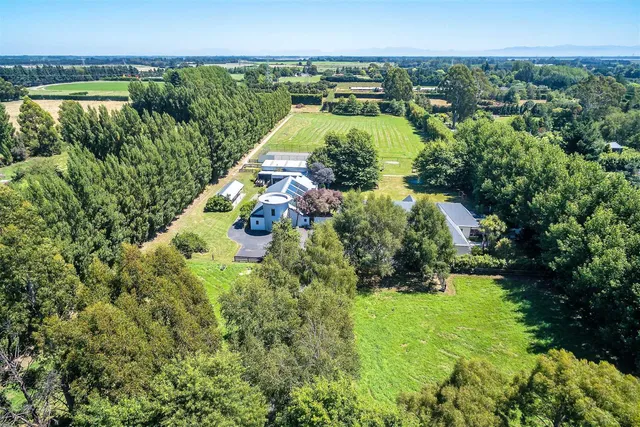 Bond Estate Luxury Accommodation