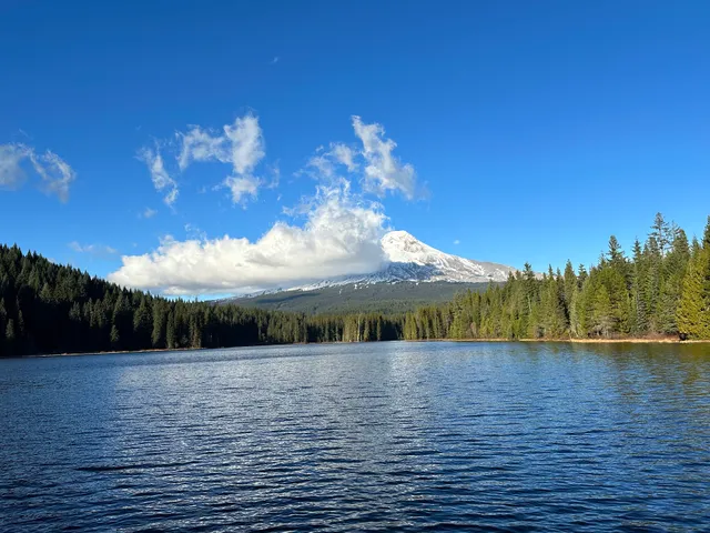 Trillium Lake Trailhead