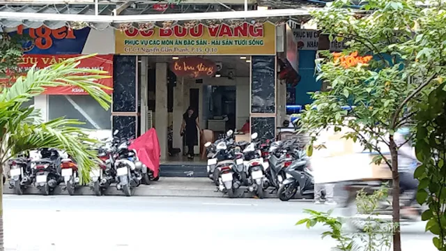 Nhà hàng Ốc Bươu Vàng
