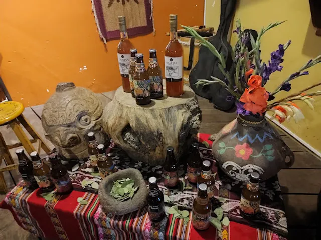 Tullpa Pizzería & Resto Bar