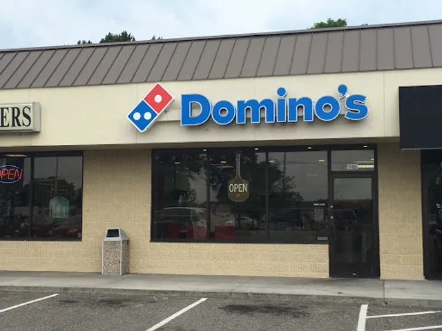 Domino's Pizza